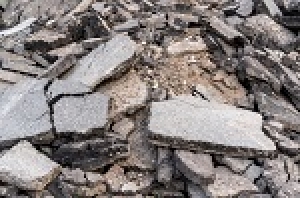 Straßenaufbruch aus Asphalt - enthält keinen Teer: Entsorgungsangebote in ihrer Region finden