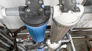 two filters between a tube in a top view